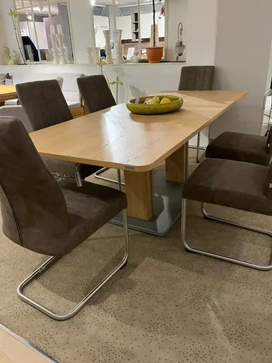 Tischgruppe MONDO/DINNER